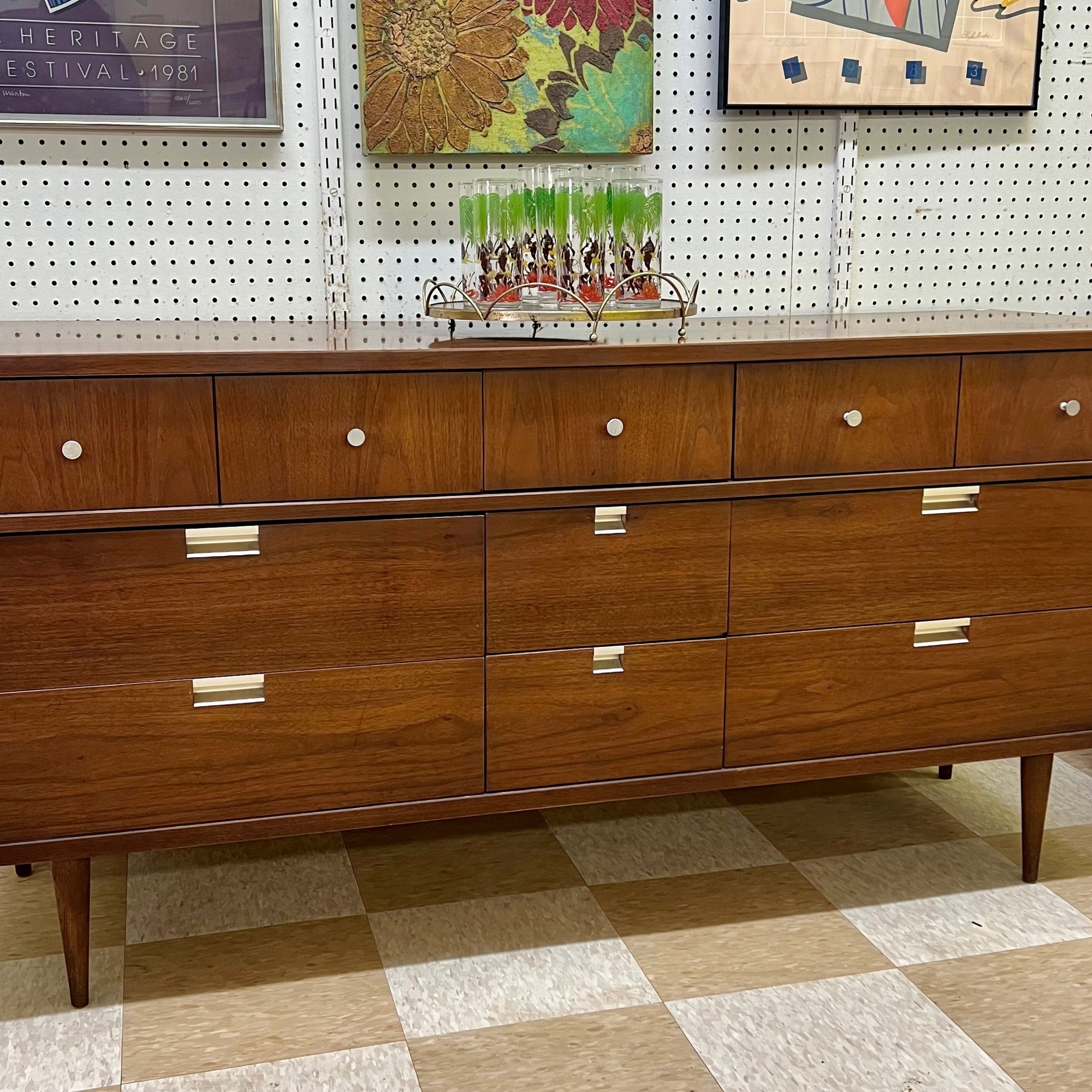Bassett 9-Drawer Dresser | circa61 Modern